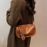 Bolso cruzado Vintage para mujer, bandolera pequeña de cuero PU con diseño de lujo y almohada, a la moda - details 15