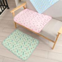 Almohadilla para mascotas, estera fresca de verano para mascotas, estera transpirable de seda de hielo para sofá para perros, estera suave y bonita para hielo para perros, verano - details 1