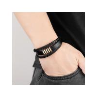 Pulsera de Cuero de Diseñador de Lujo en Acero Inoxidable Nuevo Para Hombre Italiano Encanto Punk Regalos de Vacaciones Compatible con la Piel - details 8