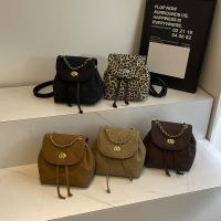 Bolso de cadena de nicho, bolso de cubo Xiaoxiangfeng, mochila mate, de un solo hombro de moda, mochila con estampado de leopardo. - details 5