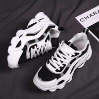 Zapatos informales para mujer, de cuero en blanco, gruesos y con aumento de altura, calzado deportivo para correr para mujer - details 3