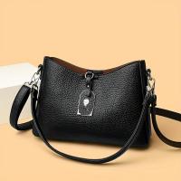 2025 Nueva Mujer Casual: Bolso Bandolera Sintético Negro Minimalista de 3 Capas con Correa Extraíble y Cierre de Cremallera para el Trabajo. - details 3