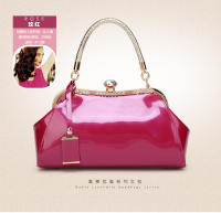 Bolso de mujer 2025 nueva moda de charol rojo brillante bolso de boda nupcial bolso de mensajero de hombro para mujer - details 18