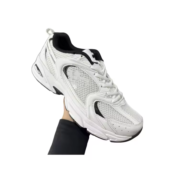 2025 Zapatos de verano para hombres y mujeres Nuevos zapatos deportivos retro de corte bajo Artículo único Treasure Dad Shoes Material superior de tela de malla Zapatos deportivos cómodos G-1160 - 1