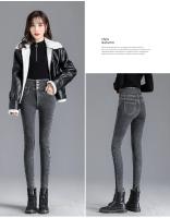 Pantalones vaqueros térmicos de lana gruesa para mujer, Vaqueros ajustados cálidos de cintura alta, pantalones pitillo con botones elásticos, pantalones vaqueros informales de terciopelo para mamá - details 7