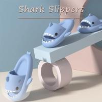 Cómodas zapatillas de playa antideslizantes de verano con suela gruesa - details 5