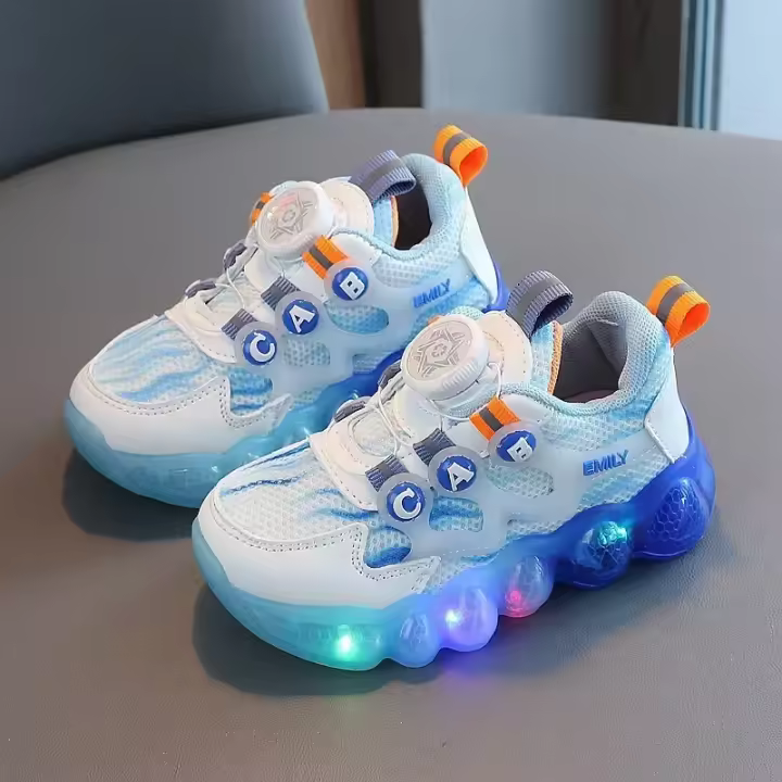 Zapatillas Deportivas LED para Niños Transpirables, Resistentes al Desgaste, Hechas en España - 1