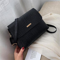 Bolso bandolera informal negro de piel sintética con solapa tipo mensajero de hombro simple para mujer - details 10