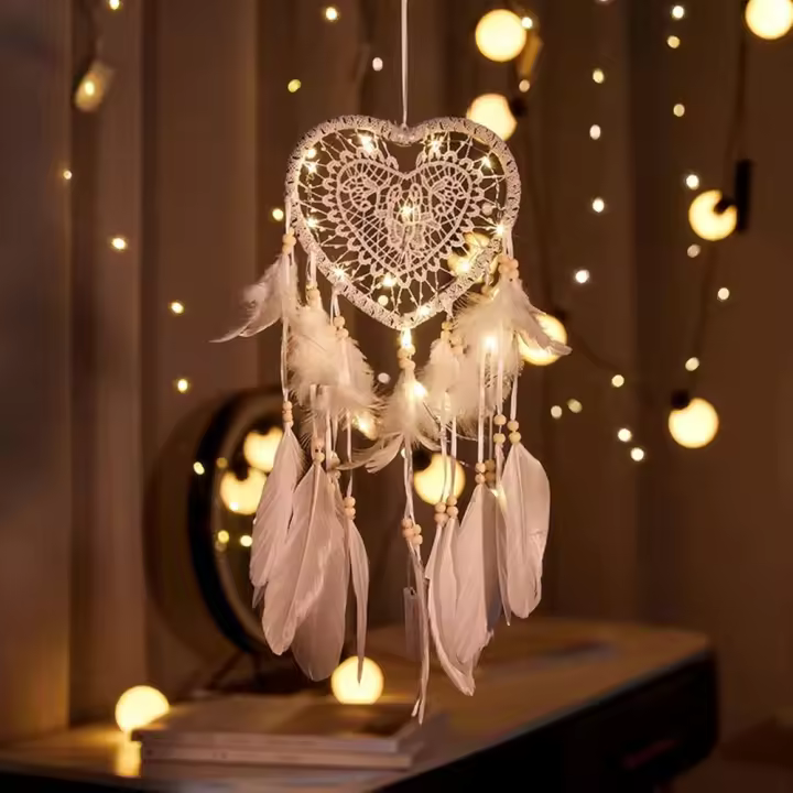 Atrapasueños LED con plumas hecho a mano atrapasueños adornos colgar pared para decoración hogar dormitorio boda habitación infantil niñas regalo de cumpleaños - 1
