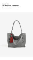 Bolso de mano de gran capacidad negro de cuero para mujer, nuevo bolso de hombro de primavera para viajeras, bolso grande para las axilas - details 16