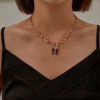 Collar vintage de mariposa para mujer Multicapa dorada, hoja de acero inoxidable 316L, cadena de serpiente, joyería de regalo - details 10