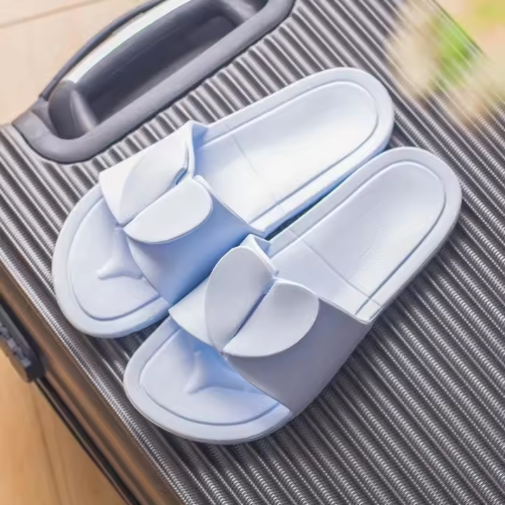 Zapatillas portátiles plegables creativas de viaje, zapatillas cómodas ligeras antideslizantes para interiores de hotel de turismo de natación para mujer - 1