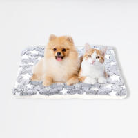 Alfombrilla cálida de invierno para animales, almohadillas suaves y cómodas para perros y gatos, tamaño mediano - details 1