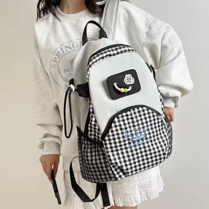 Mochila Universitaria de Nylon Gran Capacidad, Fresca y Dulce para Estudiantes de Primaria y Secundaria - 1