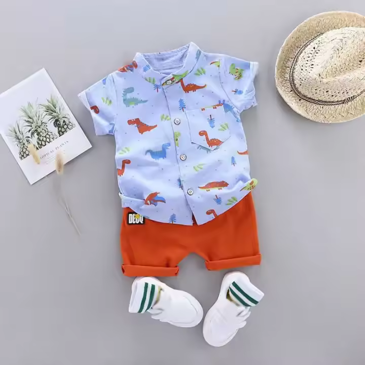 Conjunto de 2 piezas de camisa de manga corta con cuello alto y estampado de dinosaurio de dibujos animados para bebés y niños pequeños - 1