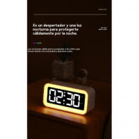 Despertador Digital de Cabeza con Luz Nocturna Dinámica RGB Doble Alarma, Regulador de Intensidad, Cargador USB Ideal para Adultos, Niños y Adolescentes - details 1