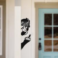 Nuevo letrero de metal Peek-a-boo volteando Bigfoot, letrero de estatua Sasquatch para decoración de patio, arte de pared Bigfoot, adorno de artes de pared de animales que miran, letreros de recorte Artes para valla de jardín al aire libre Patio de patio - details 4