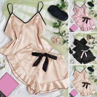 Pijama de satén liso para mujer, camiseta con cuello en V, pantalones cortos con lazo con volantes, conjunto de pijama sencillo y transpirable - details 0