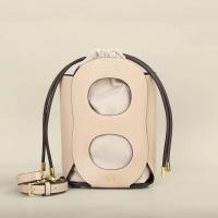 PG-Bolso cruzado de diseñador de nueva marca, diseño hueco de ambiente Simple, bolso de hombro a la moda, mochila de lujo de alta gama para mujer 2025 - details 2