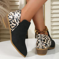 Botines de ante con tacón grueso y punta puntiaguda con cremallera para mujer Otoño 2023 - details 7