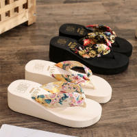 Sandalias de playa para mujer con tacón de cuña antideslizantes y realzadas, adecuadas para caminar por la playa a diario. - details 3