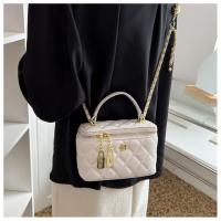 Bolso pequeño Popular de este año para mujer, novedad de verano 2025, bolso de mano acolchado con cadena, bolso de hombro tipo bandolera con caja versátil - details 12