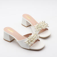 Tacones altos con tiras, tacones gruesos, perlas versátiles, sencillos. - details 8