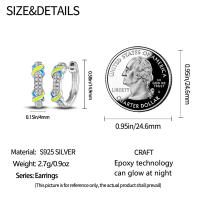 Aretes Redondos de Plata 925 Estilo Elegante para Mujeres con Piedra Principal de Zirconio y Diseño de Encanto Brillante Color en Oro - details 51