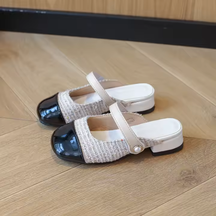 Zapatos antideslizantes de princesa de cuero para niña, elegantes y versátiles, suela suave, estilo coreano, a la moda, novedad de otoño, 2024 - 1