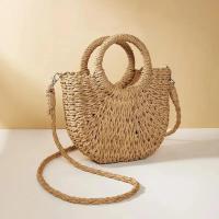Bolso de playa de media luna de vid de hierba tejido a mano, bolso de hombro hueco de verano para mujer de gran capacidad - details 4