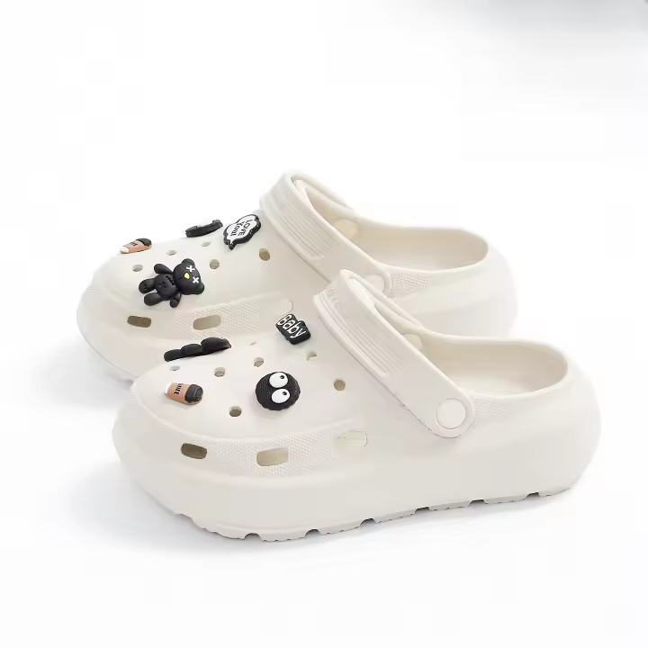 Zapatos de hombre con agujeros, verano 2025, nuevos, suela gruesa antideslizante, aumento de playa, transpirables, bolsa silenciosa, zapatillas de verano para mujer - 1