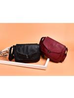 Bolso bandolera de piel de nueva calidad, bolso de hombro de gran capacidad con bolsillo de tres capas, bolso bandolera informal para mujer - details 10