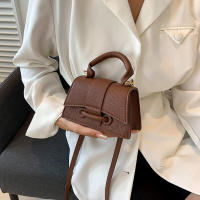 Mini bolso de hombro cruzado de cuero PU vintage para mujer - details 17
