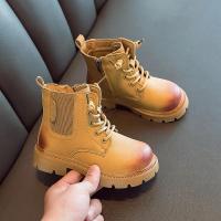 Botas cortas de estilo británico para niñas, botines antideslizantes de fondo suave, versátiles y elegantes, otoño e invierno, 2024 - details 6