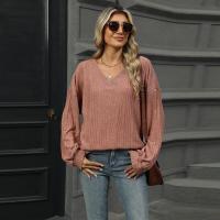 Top para mujer, camiseta holgada lisa con cuello en V, ropa popular coreana elegante de liquidación, años 90 - details 6