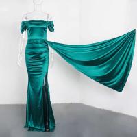 Vestido de dama de honor plisado de satén elástico, hombros descubiertos, vestido de noche formal, apertura frontal, hasta el suelo - details 1