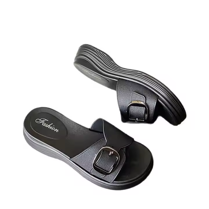 Las nuevas zapatillas de verano populares para mujer usan zapatillas en la playa sandalias de plataforma para mujer sandalias de moda - 1