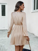 Vestido acolchado de manga larga para mujer Minifalda suave con cuello redondo - details 11