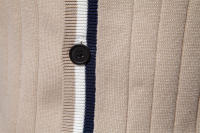 Suéter de manga larga con cuello en V para hombre, chaqueta de punto acanalada de color en contraste de moda - details 27