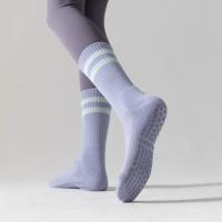 Calcetines de Yoga de felpa para mujer, medias de algodón y silicona, antideslizantes, medias de media pantorrilla, calcetines de piso para Pilates, baile en interiores, Fitness, deportes - details 7