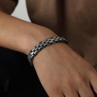 Brazalete para Hombre Euroamericano, Correas Planas Triples de Titano, Estilo Street Hip Hop 2025, Regalos Para Hombre - details 0