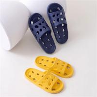 Zapatillas de Verano Ligeras y Cómodas Eva Para Hogar y Baño Zapatillas de Estilo para Parejas con Masaje - details 39
