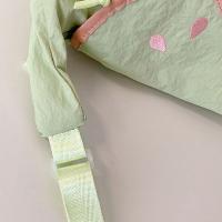 Bolso de hombro de nailon de estilo coreano informal, bolso bonito con forma de fruta, bolso cruzado, bolso de mano ligero, bolso mensajero de tela para estudiante - details 8