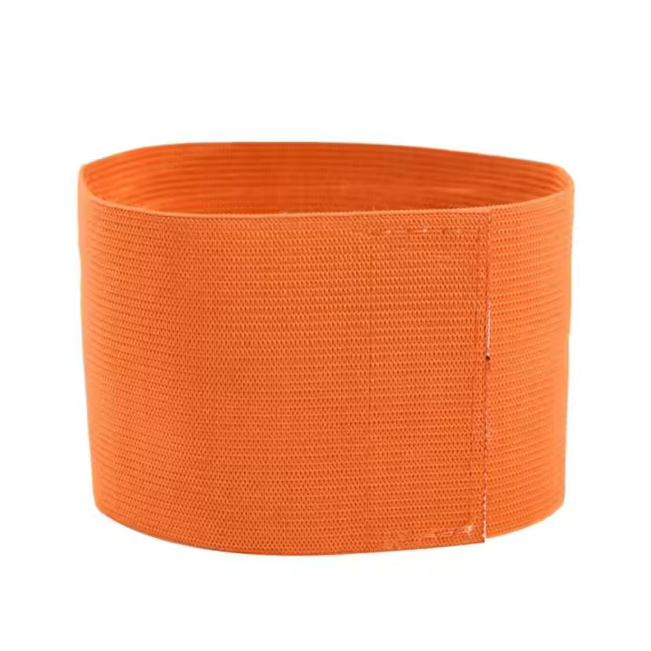 Brazalete de capitán de fútbol ajustable, brazaletes de fútbol de visibilidad antideslizante, brazalete deportivo profesional antidesplazamiento - 1