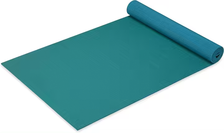 Gaiam Yoga - Estera de ejercicio antideslizante de 5 mm de grosor sólido para todo tipo de yoga, pilates y entrenamientos (68" 24" x 5 mm) - 1