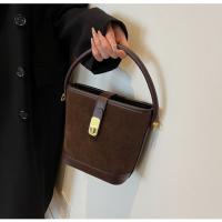 Bolso de Mujer de Gran Capacidad Bolso Cuadrado Mate, Sentido de Alta Gama, Bolso Portátil para las Axilas - details 29