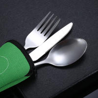 Juego de cubiertos portátiles de acero inoxidable con estuche, cuchillos para carne, tenedor, cuchara, vajilla de Camping familiar, 3 piezas - details 4