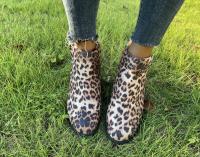 Nuevos zapatos de mujer de otoño con estampado de leopardo, tacón alto, botas Martin con tacón de cuña - details 6