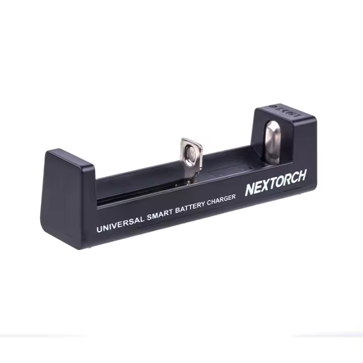 Cargador de Batería Universal Nextorch DC10 para Linternas Protección contra Cortocircuitos y Polaridad Inversa Seguridad Voltaje Adecuado para 10440/14500/16340/18350/18650/22650/25500/26650 Etc - 1