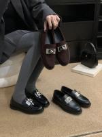 Mocasines perezosos con bloqueo de metal de un pedal, nuevos zapatos de cuero pequeños con plataforma de cabeza redonda de estilo británico - details 36